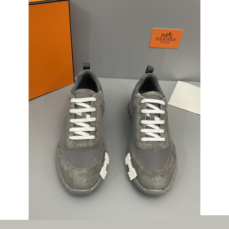 H**mes sneakers